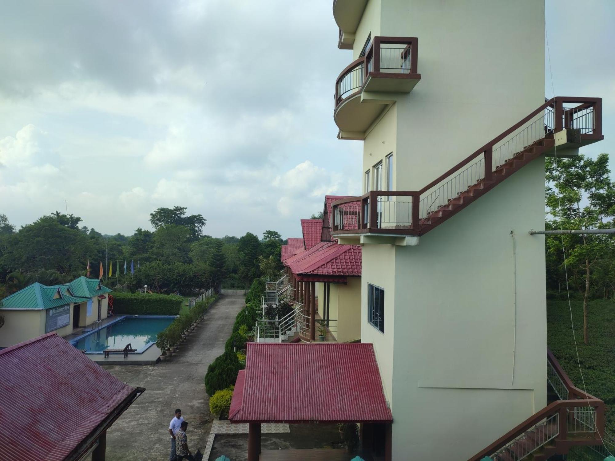 Maa Greenary View - A Holiday Resort Alipur Duar Luaran gambar