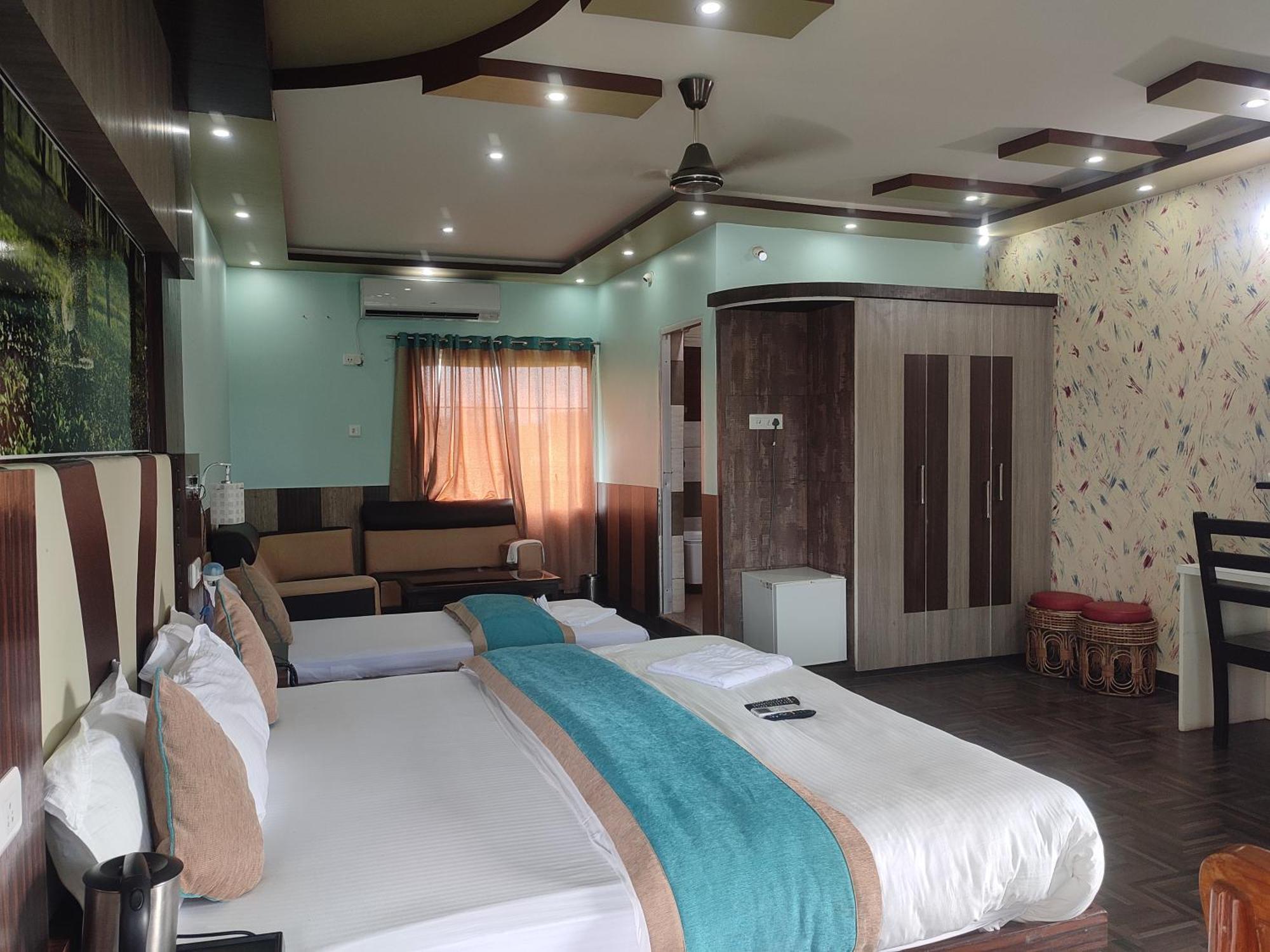 Maa Greenary View - A Holiday Resort Alipur Duar Luaran gambar