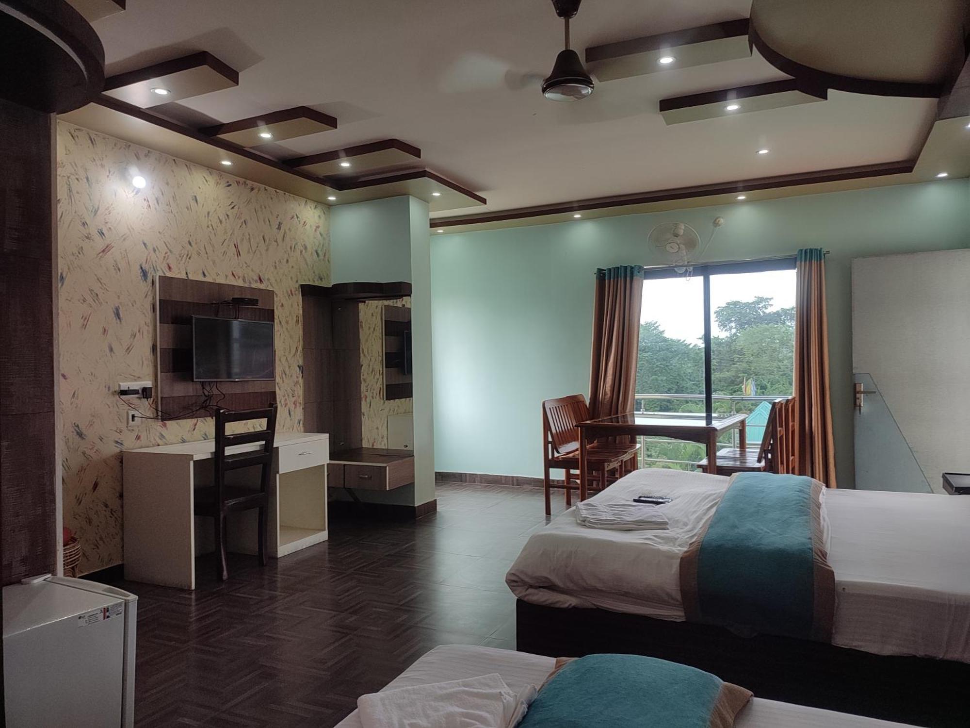 Maa Greenary View - A Holiday Resort Alipur Duar Luaran gambar