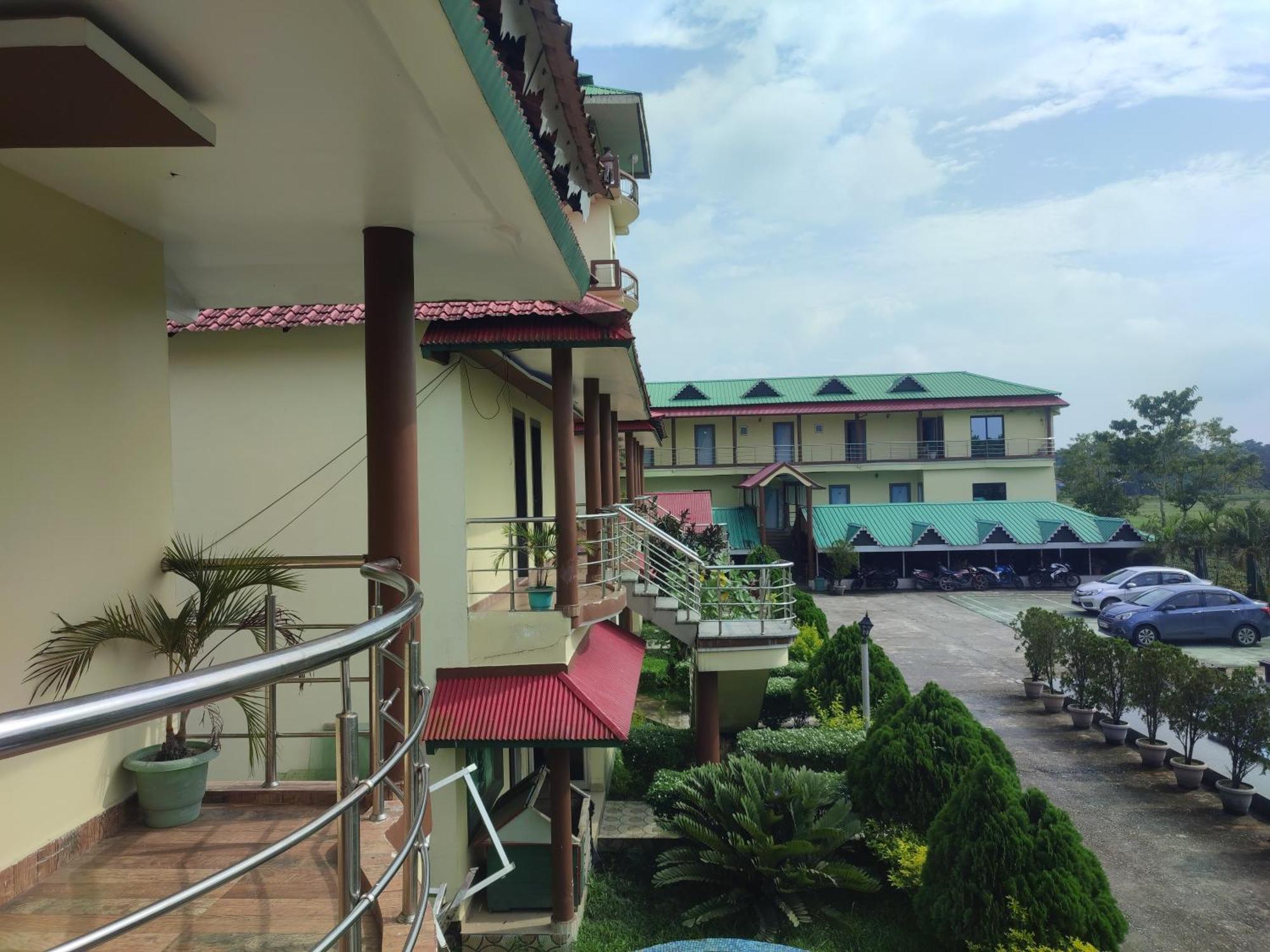 Maa Greenary View - A Holiday Resort Alipur Duar Luaran gambar
